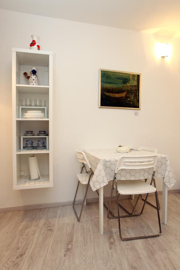 Apartma Mery Piran Eksteriør bilde